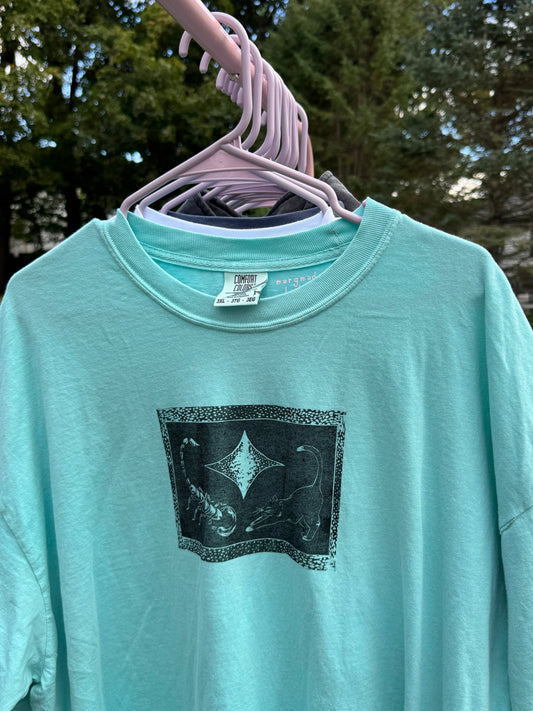 scorpion cat tee (3xl)