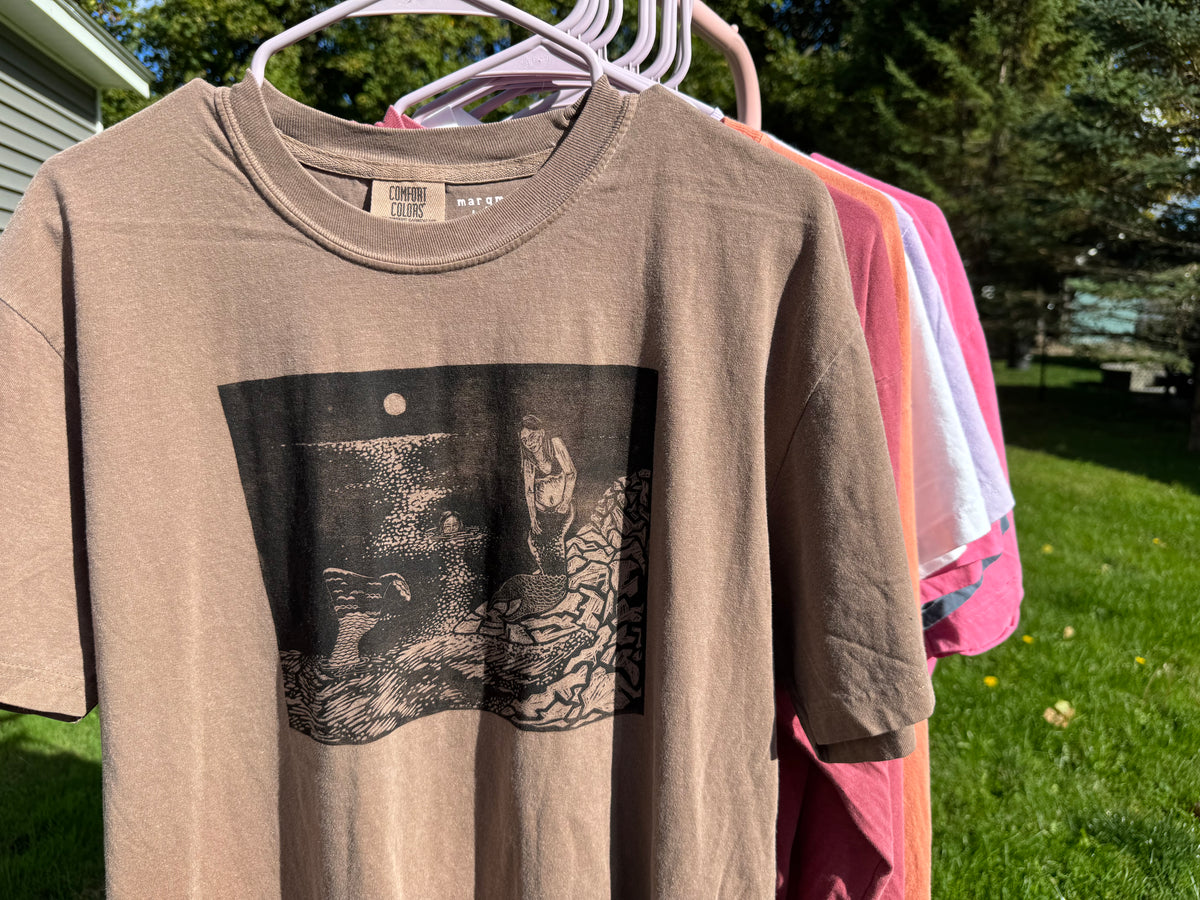 playing mermaids tee (medium, large)