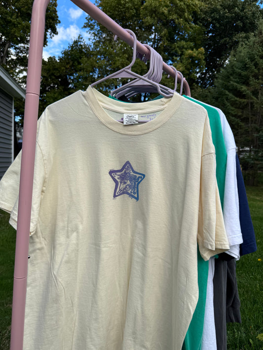 star unicorn shirt (xl)